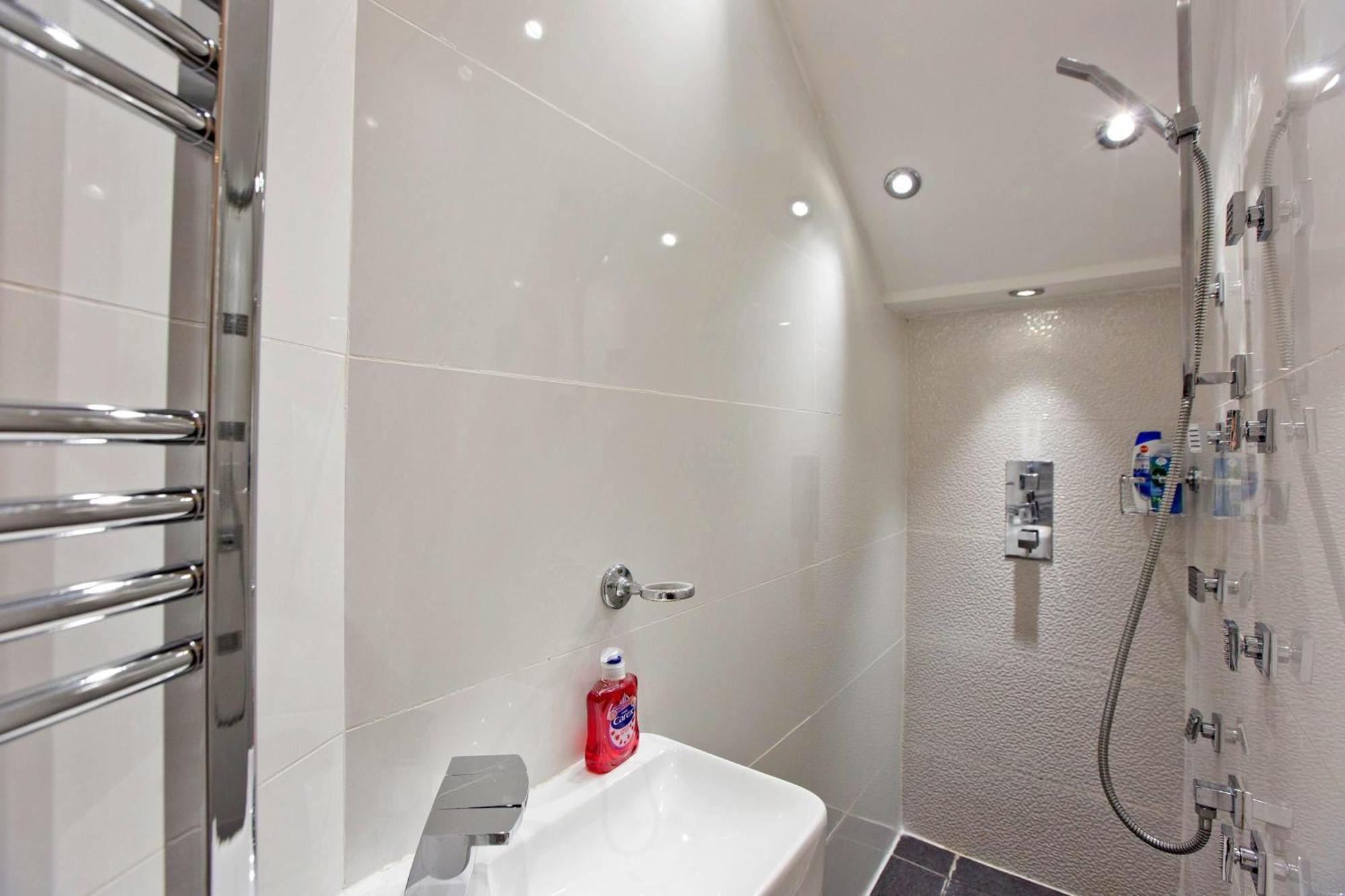 Marylebone 2 Bed Near Harley St & Regents Park Appartement *