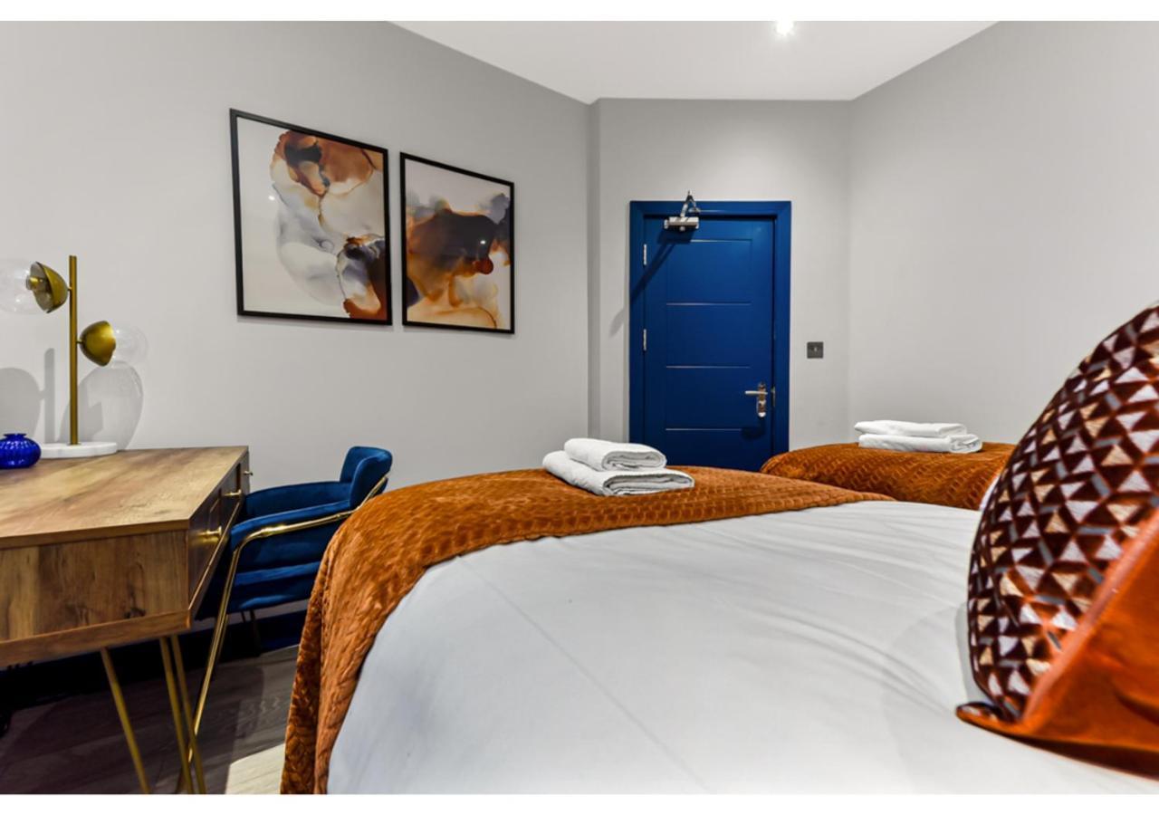 Apartment Palatial Style House Secs To Lovely River Walk *