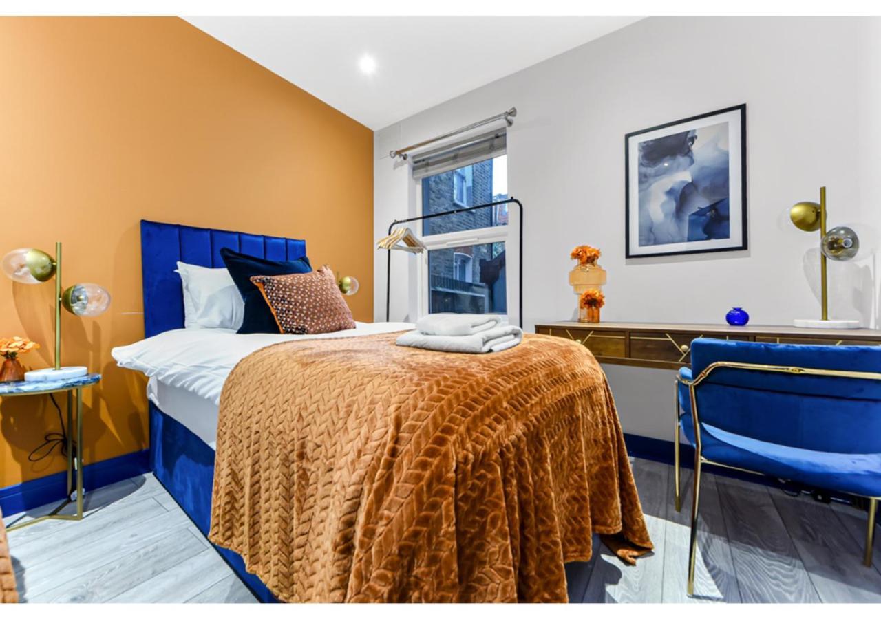 Palatial Style House Secs To Lovely River Walk Apartment