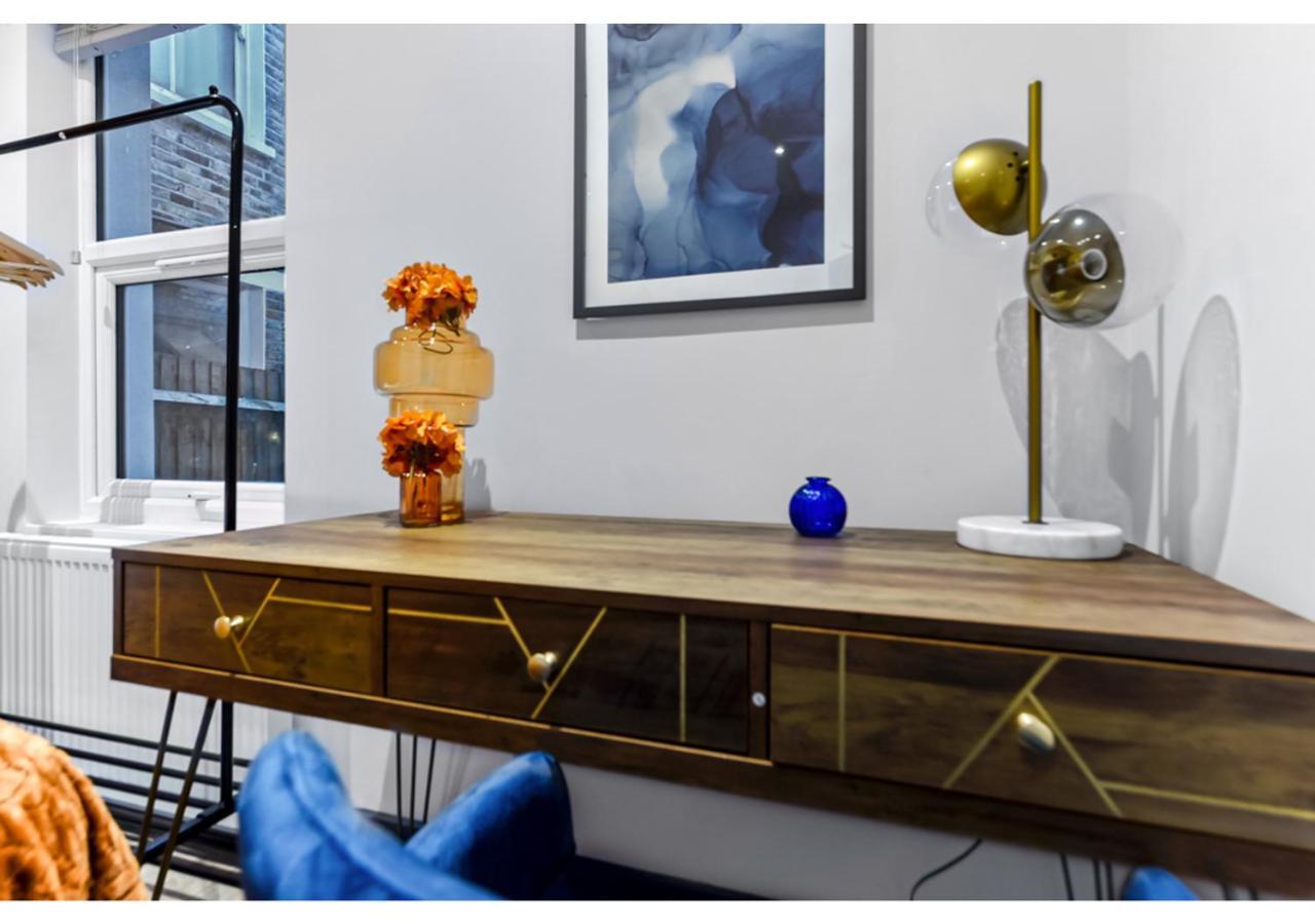 Apartment Palatial Style House Secs To Lovely River Walk *