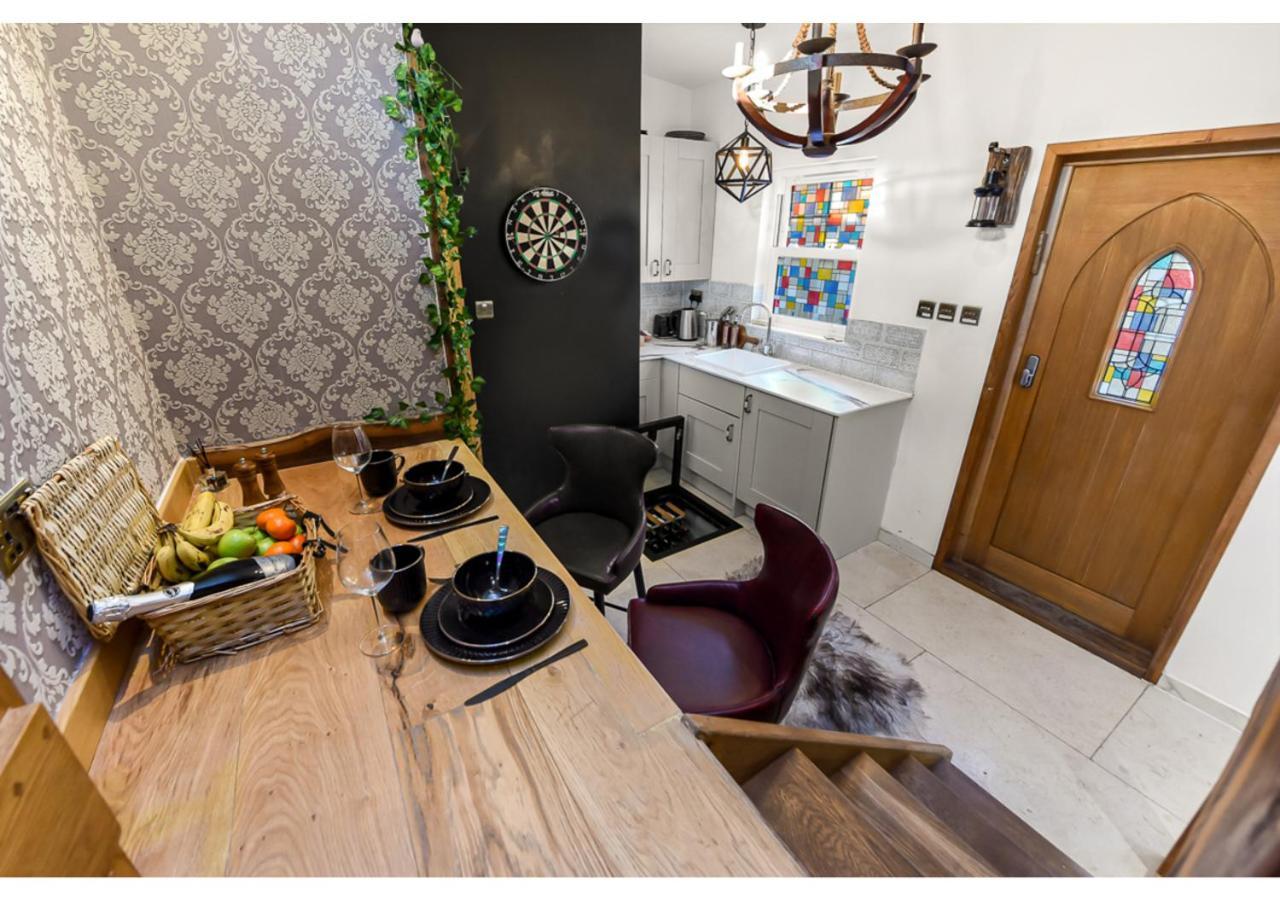 Apartment Charming Log Cabin With Hot Tub & Grill *
