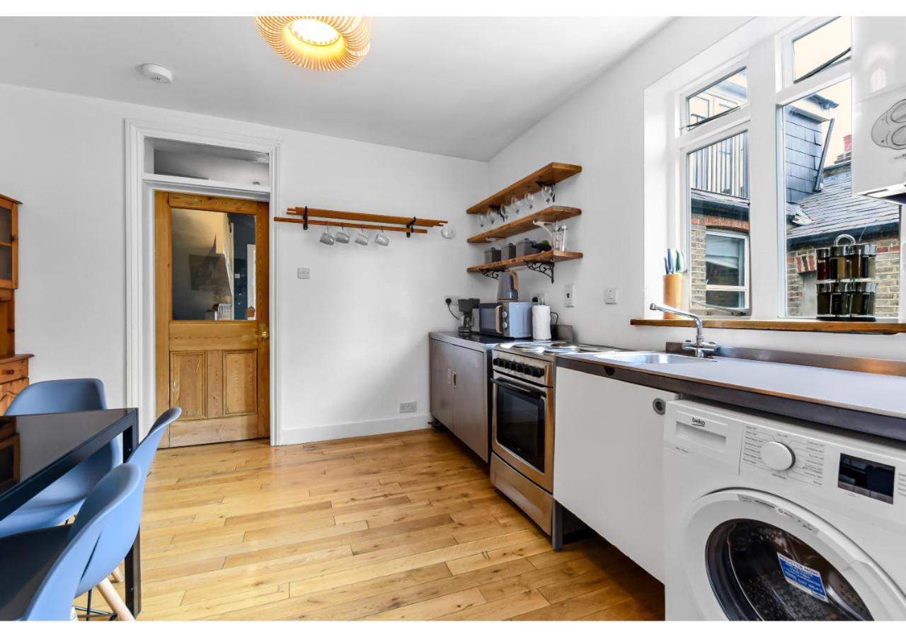 Appartement Handsome Family Peaceful, Next To Park Londres