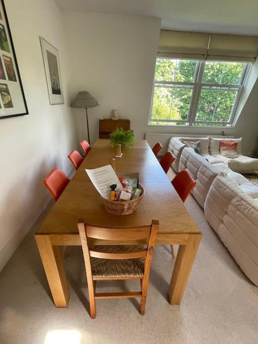 Beautiful 3 Bed In Leafy Hampstead Appartement