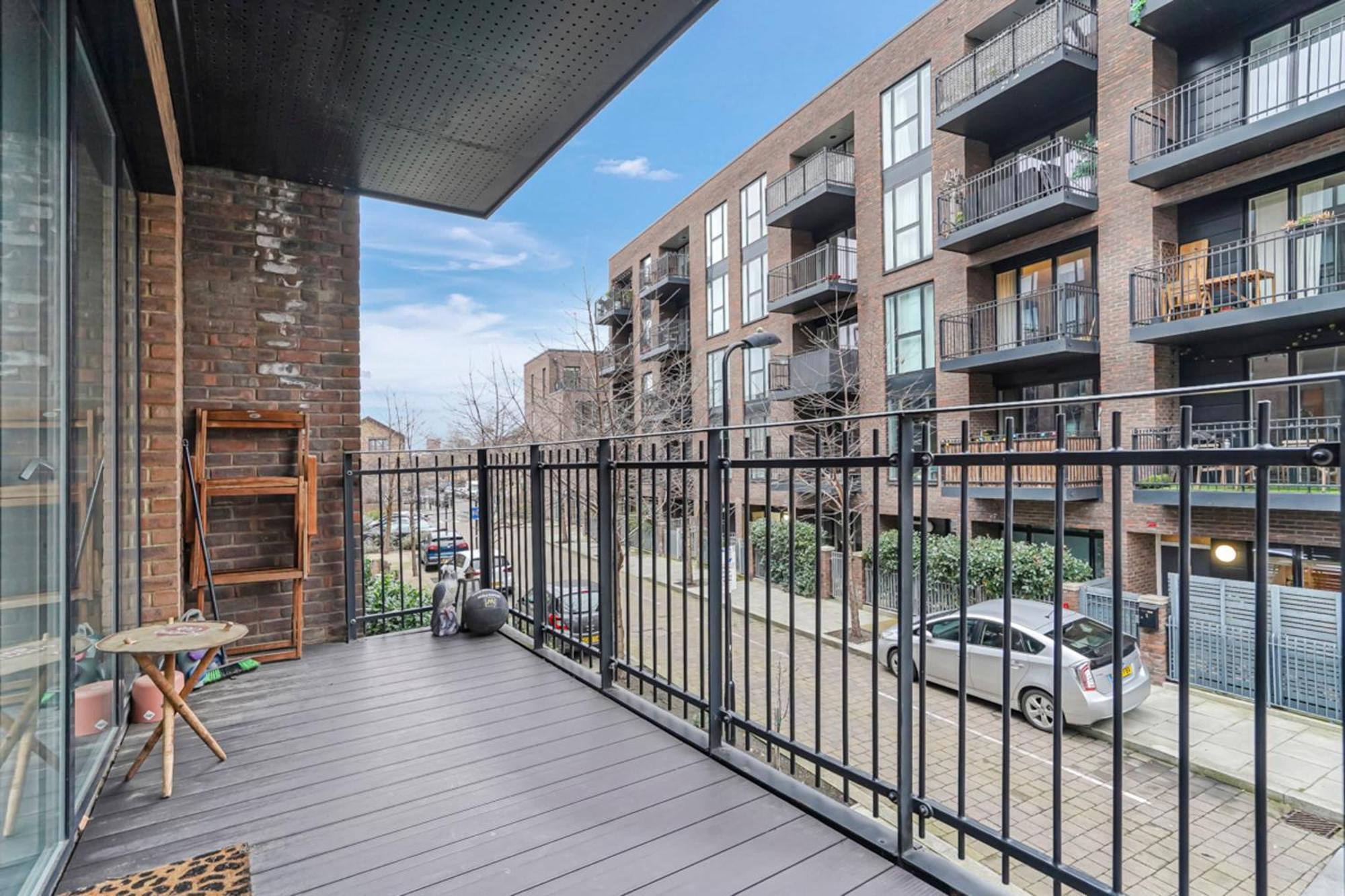 Chic Urban In Shoreditch 2 Bed 2 Bath
