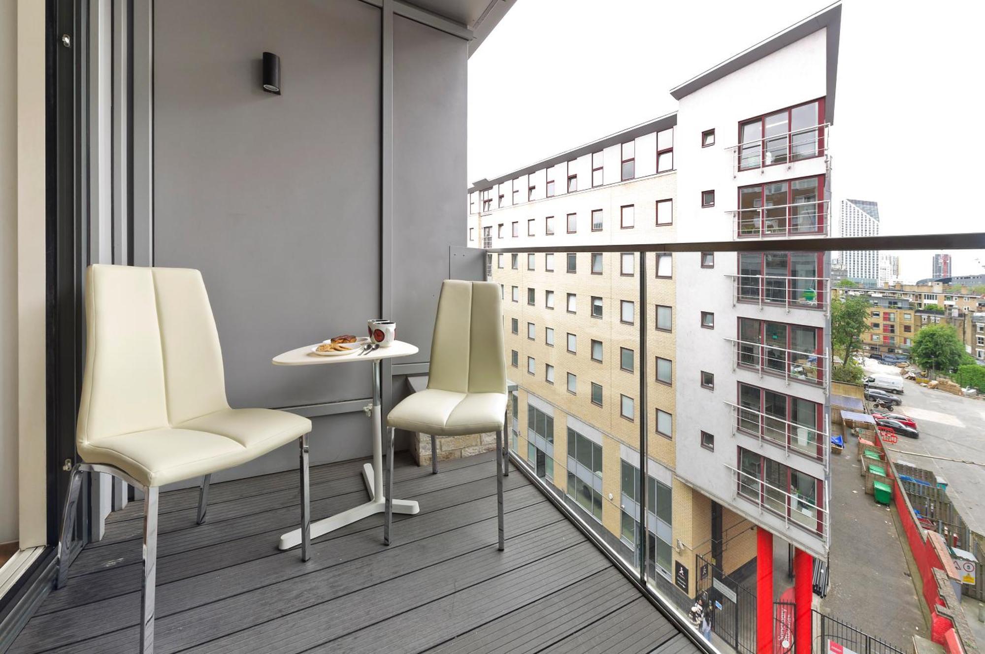 Spacious Flat Near South Bank By Underthedoormat Apartamento *