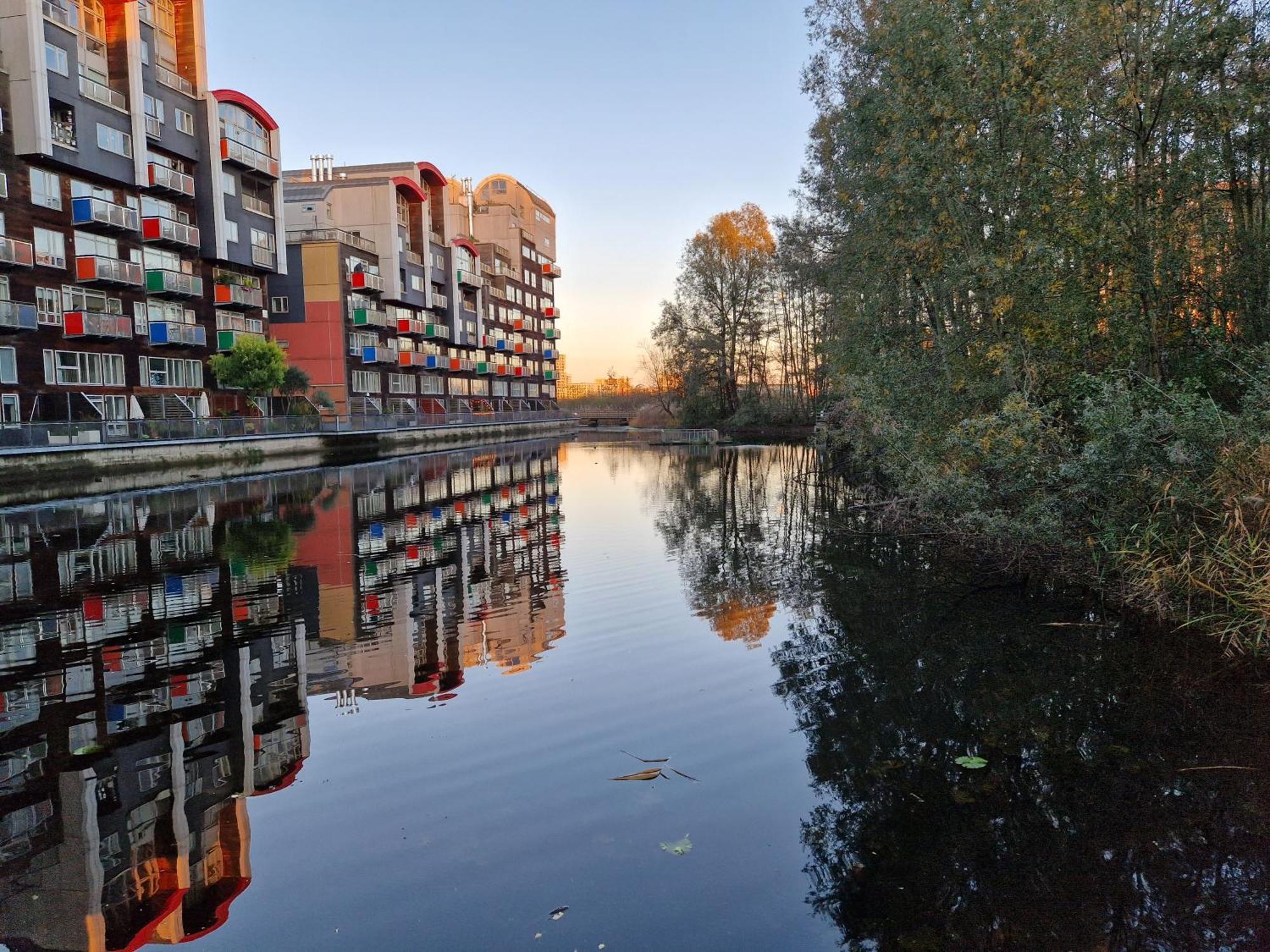 Beautiful Penthouse With Private Terrace In Greenwich Peninsula