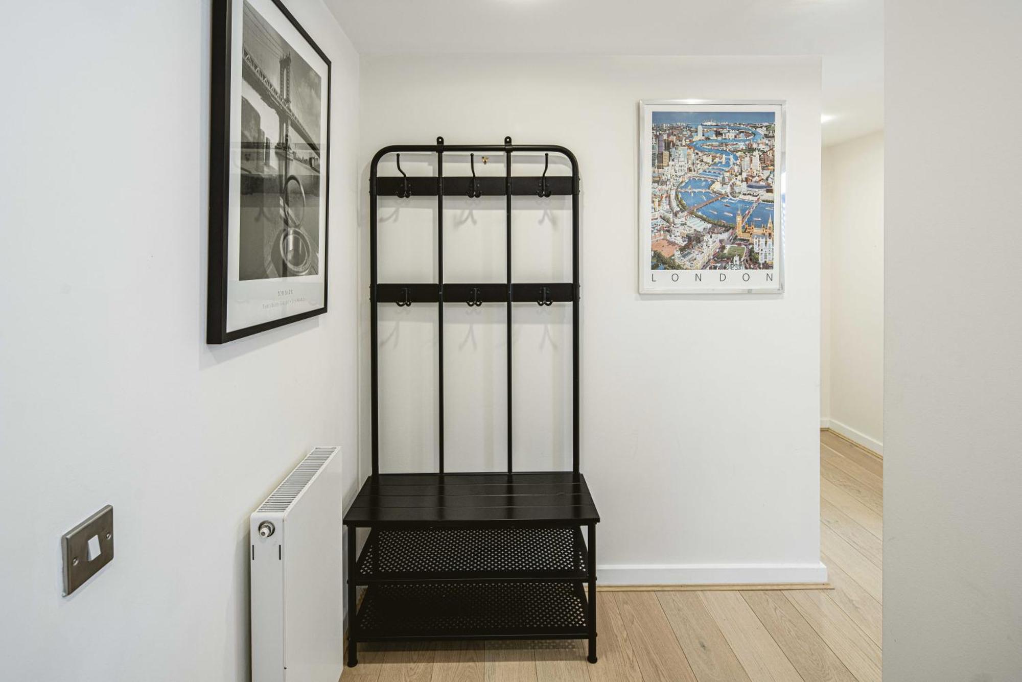 Beautiful Penthouse With Private Terrace In Greenwich Peninsula Apartamento *