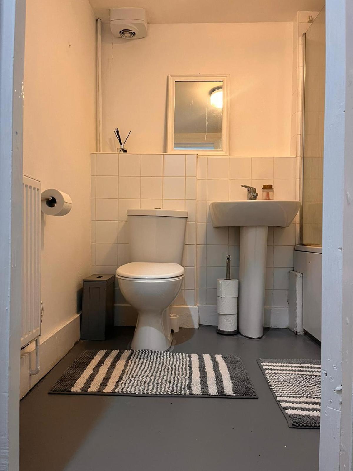 The Chelsea - 2 Bed Haven London