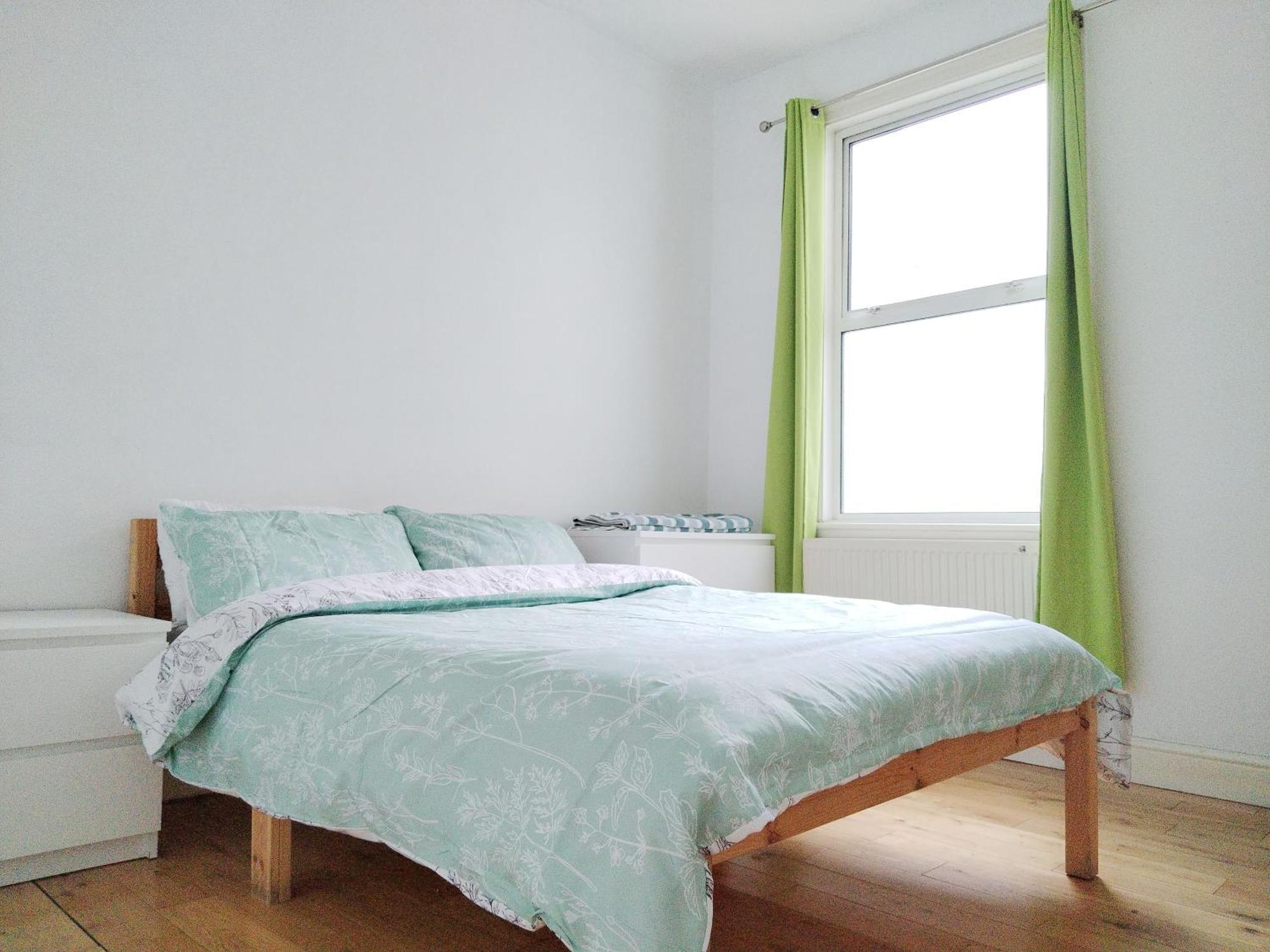 Cosy Near Canary Wharf & The O2 Pensión Londres