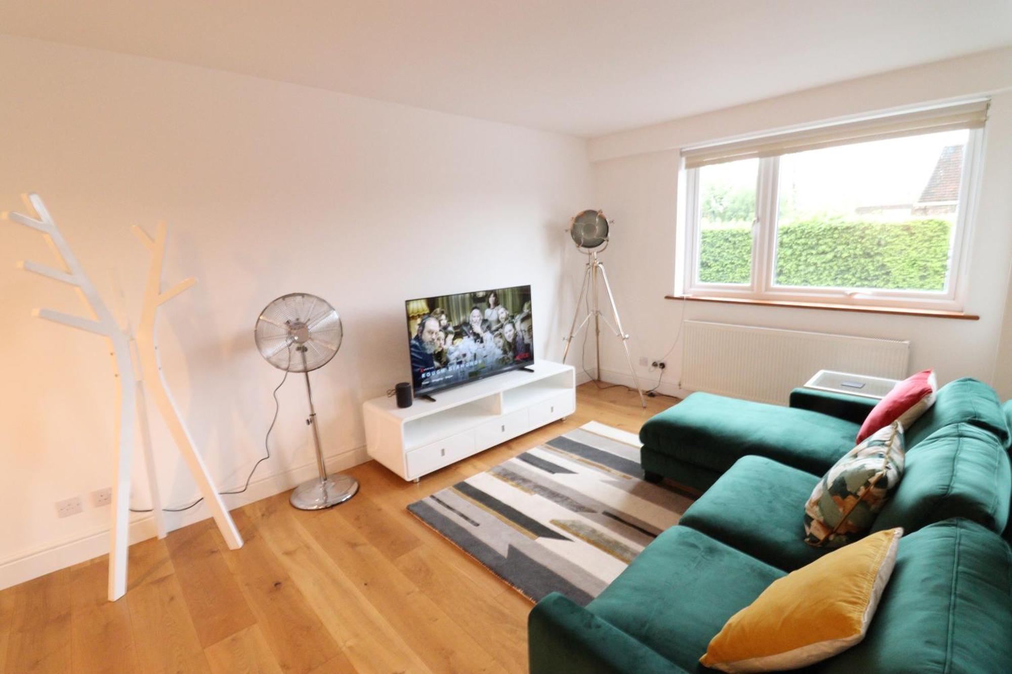 Garland Lovely Apartment, St John's Wood * Londres