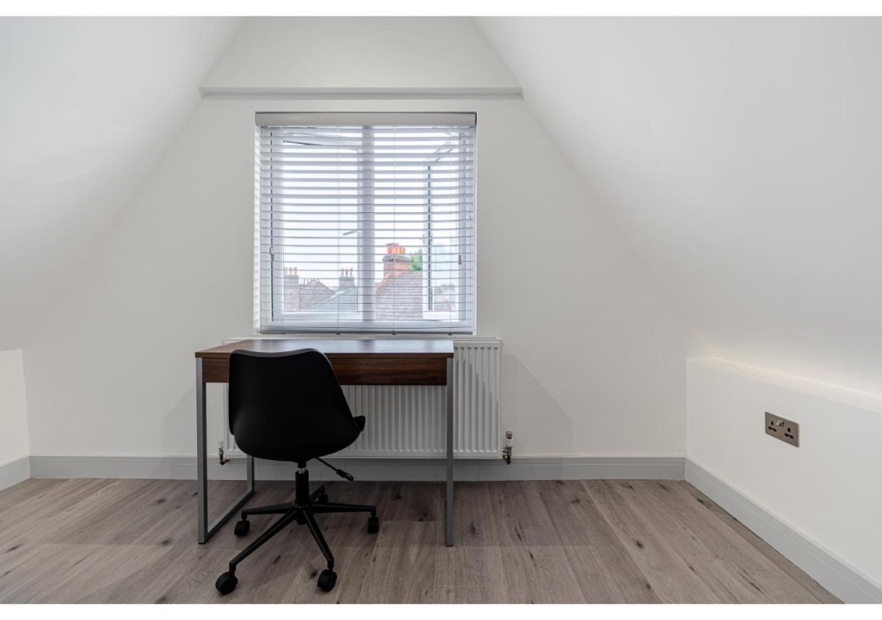 Cozy And Stylish 2 Bedroom Flat In Greater Londres