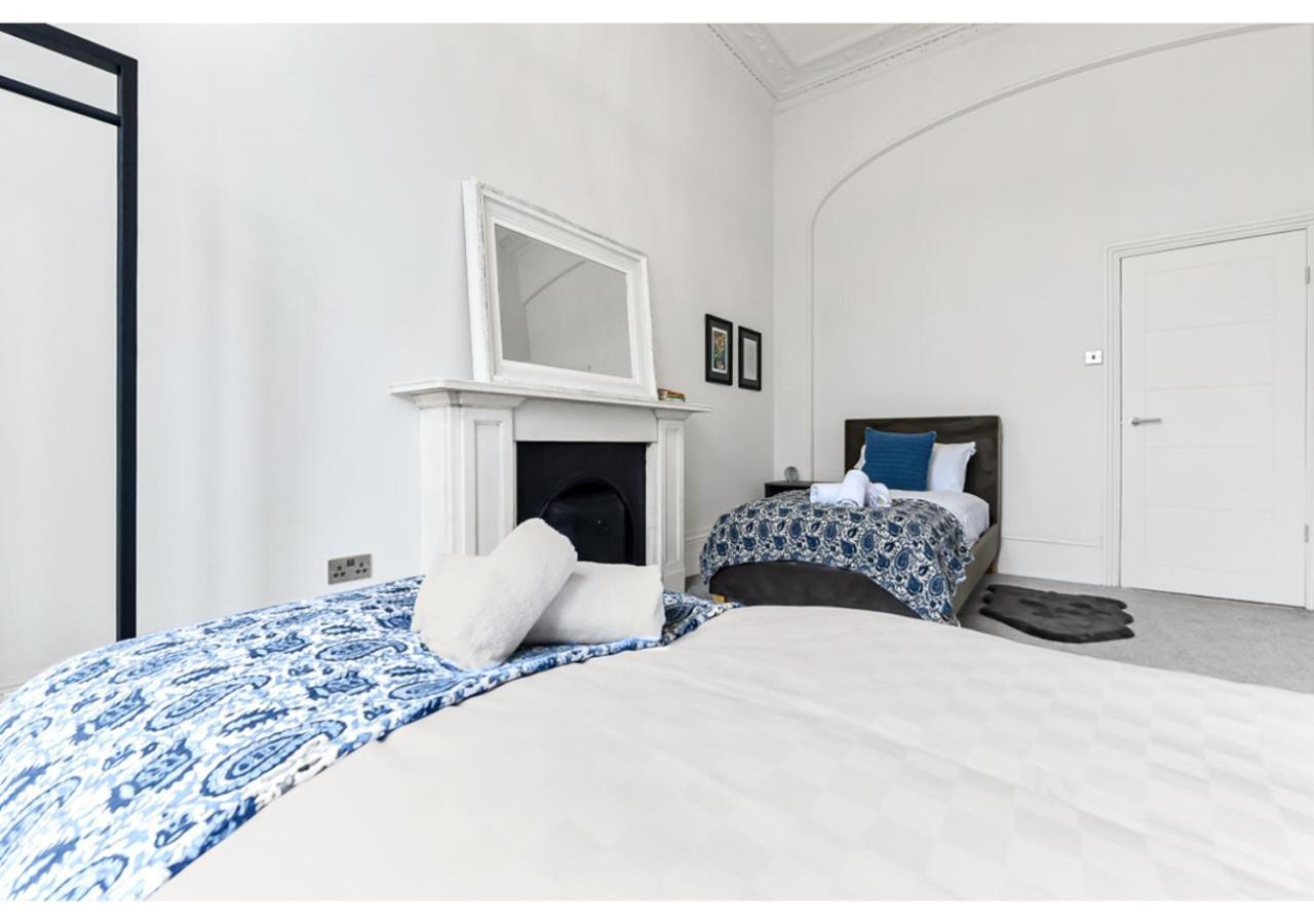 Upscale Urban Haven: Luxury Flat * London