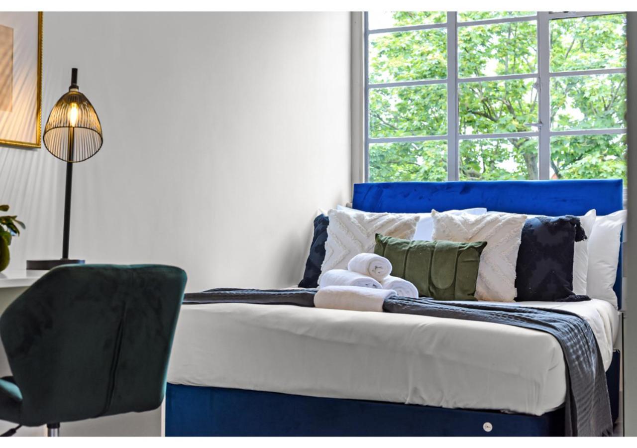Modern Comforts 2 Bd Flat - Sleeps 5 Apartamento