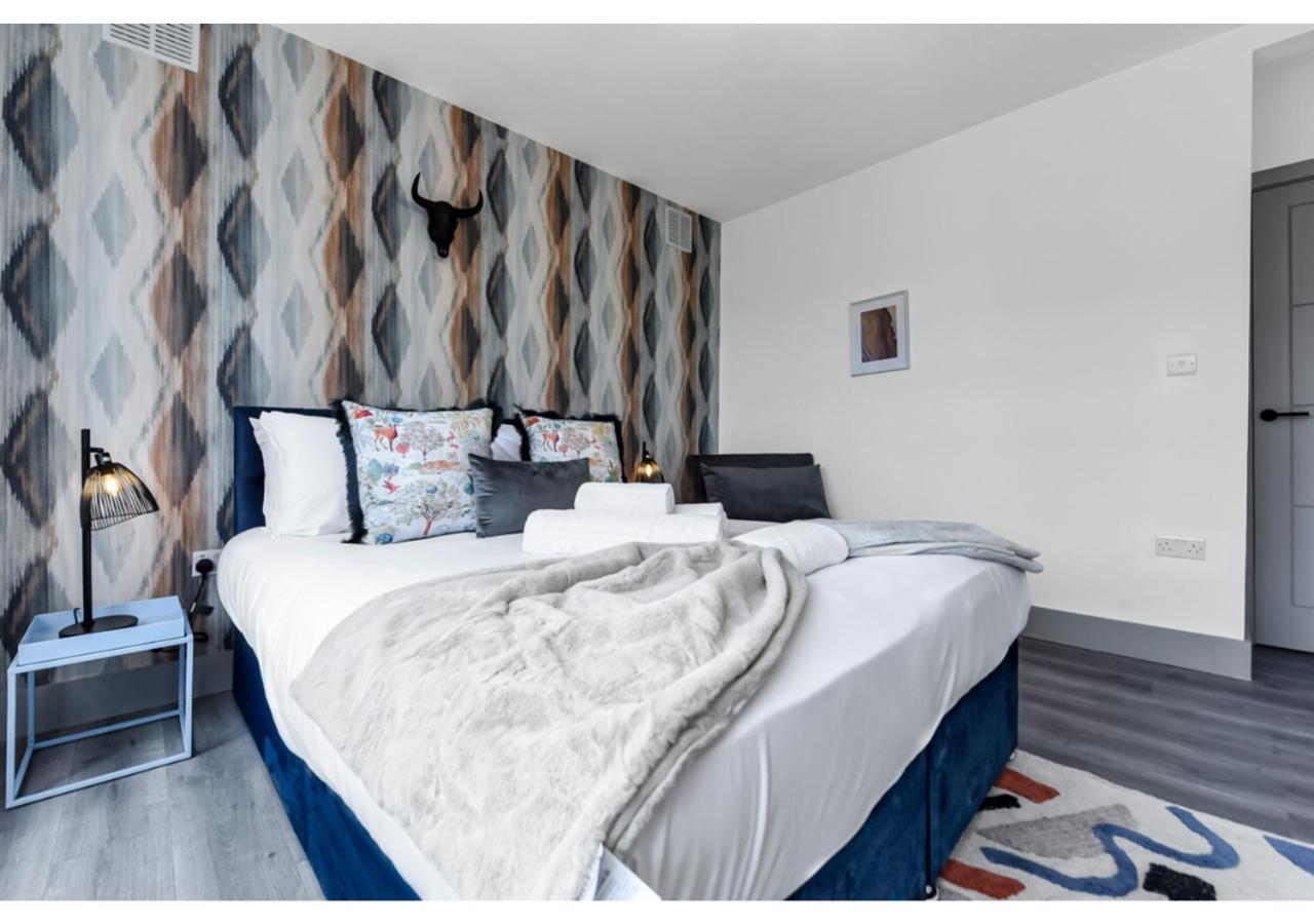 Modern Comforts 2 Bd Flat - Sleeps 5 * Londres