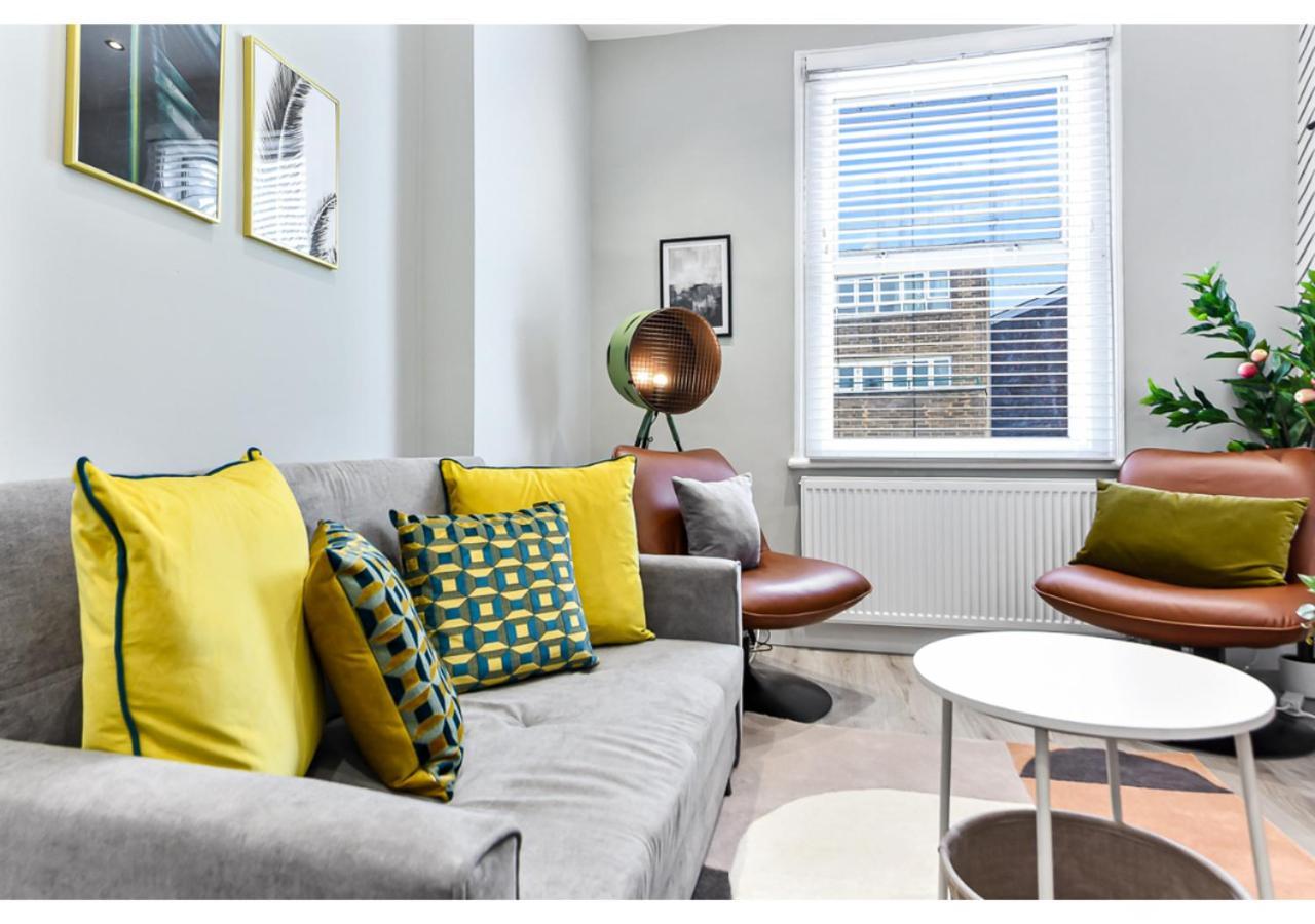 New And Modern Flat In London! Londres
