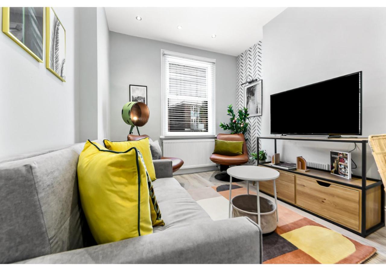 New And Modern Flat In London! Appartement Londres