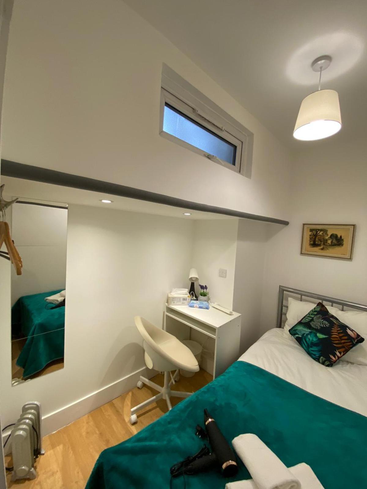 Private Near Euston Station, Habitación en casa particular