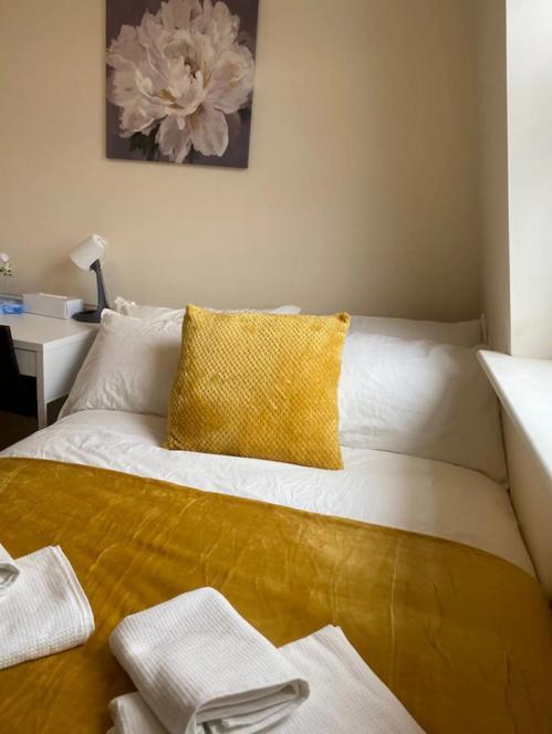 Private In Euston Square, Londres