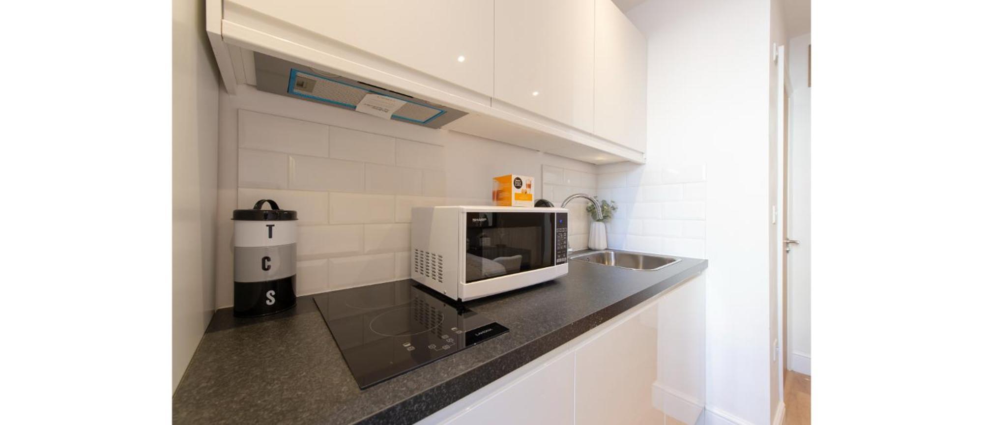 Cozy-bnbs Tiny And Perfect Studio * London