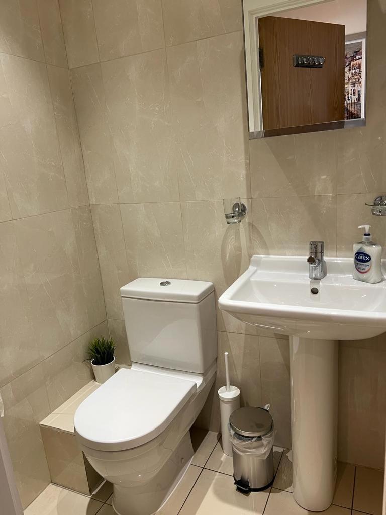 Private Near Euston Station, Hospedagem domiciliar