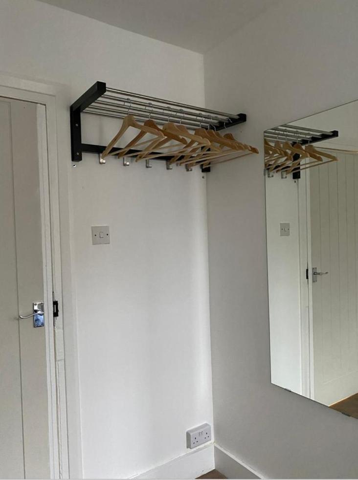 Private Bedrooms In Camden Town, Londen