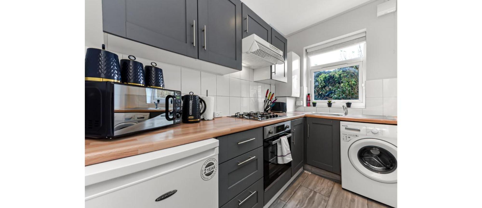 Terrific 1 Bd Flat In Apartamento