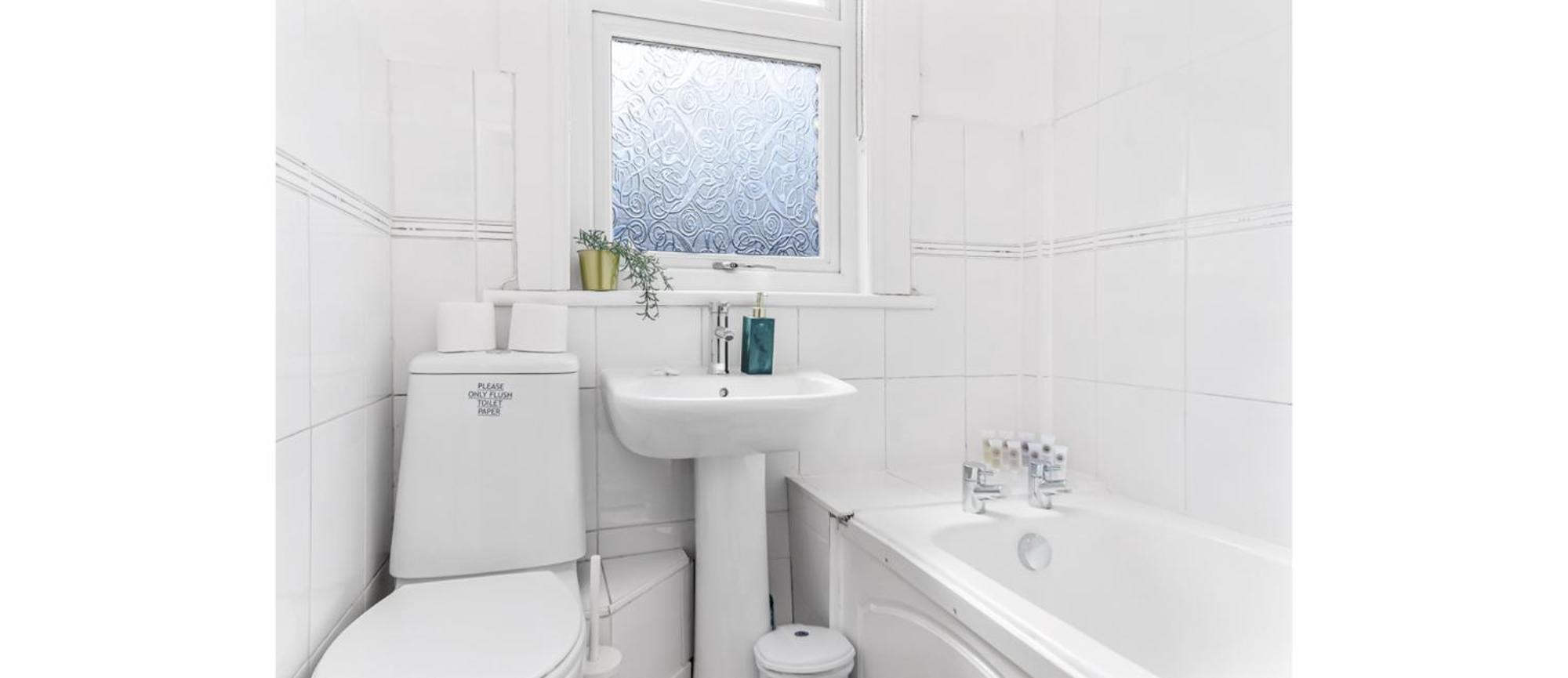 Appartement City Escape: Sleek And Comfy 3 Bedroom House W/ Garden
