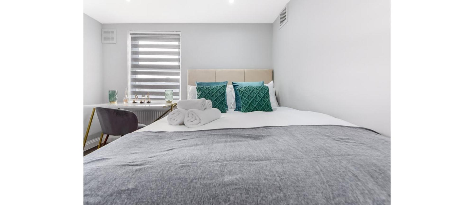 Cozy 3 Bedroom Flat In London! *