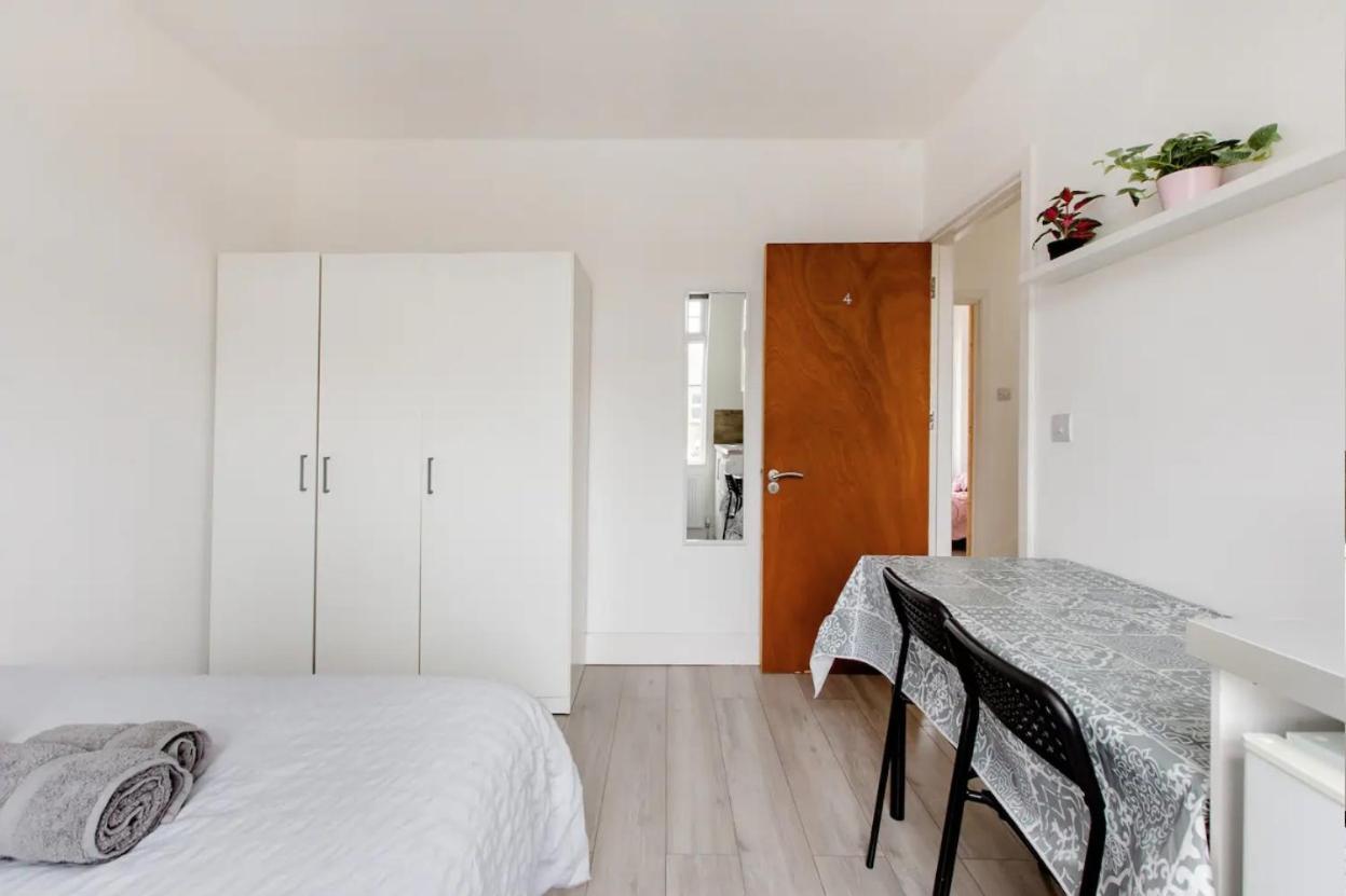 Double Edmonton Green, N9 Accommodatie bij particulieren Londen