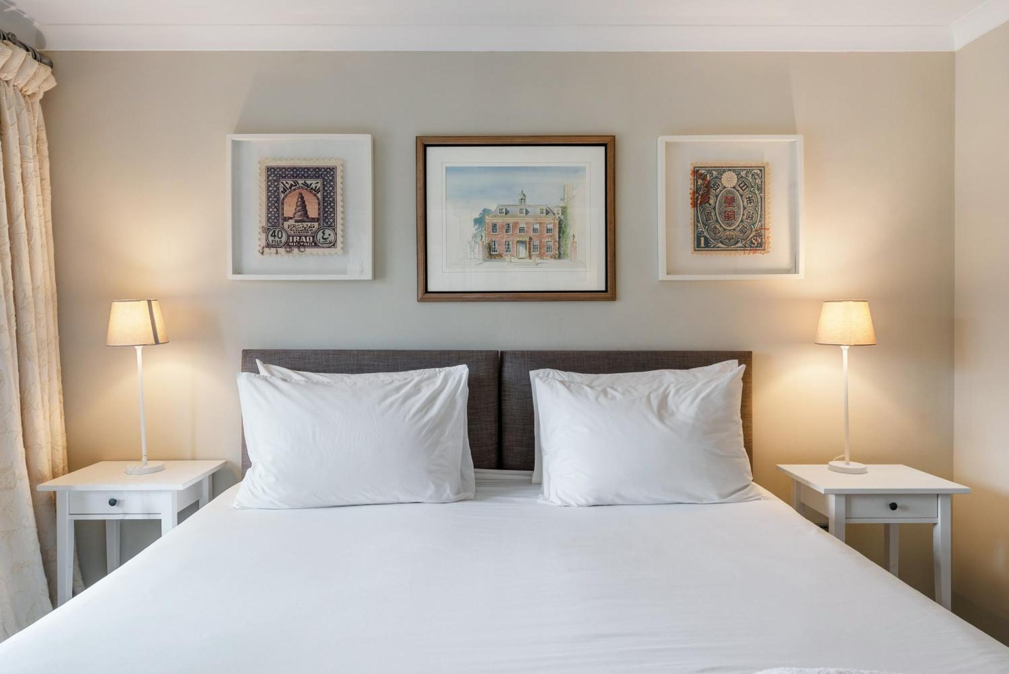 Apartment Bright & Cosy Gem ~ Battersea Park View ~ King Bed