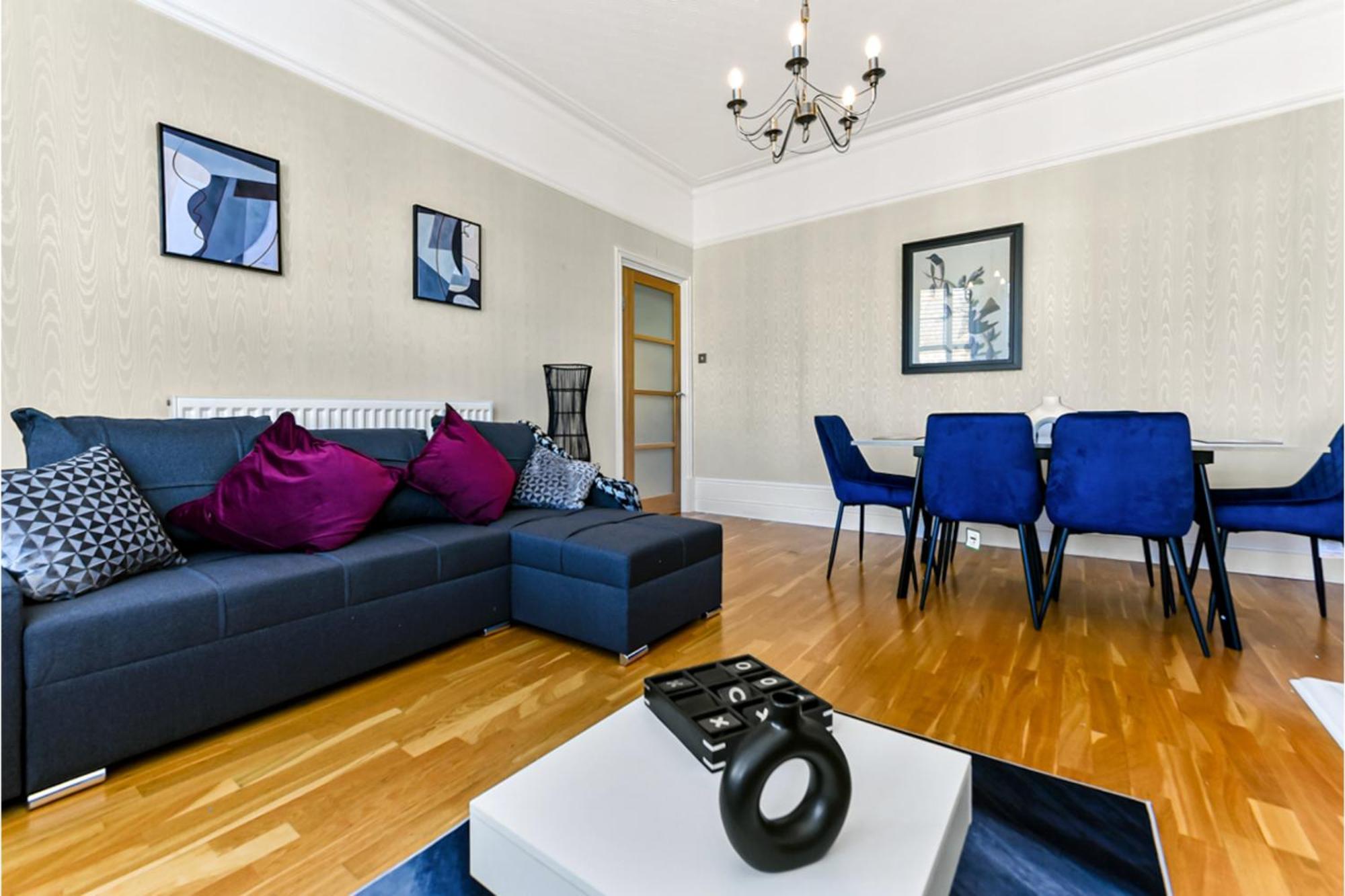 Peaceful And Radiant 3br Flat Londres