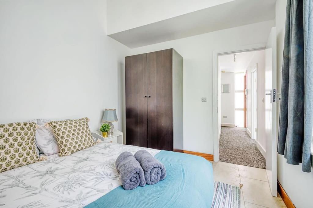2 Bedroom Flat Edgware Road Londres