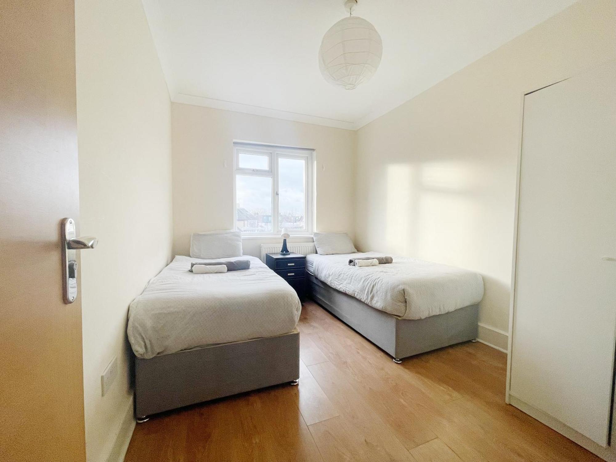 Homestay Large Cosy 15min From *