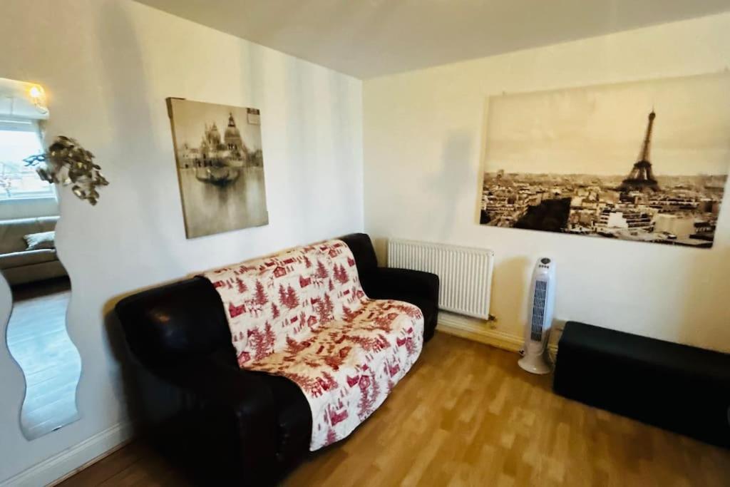 Property Not For Booking * London