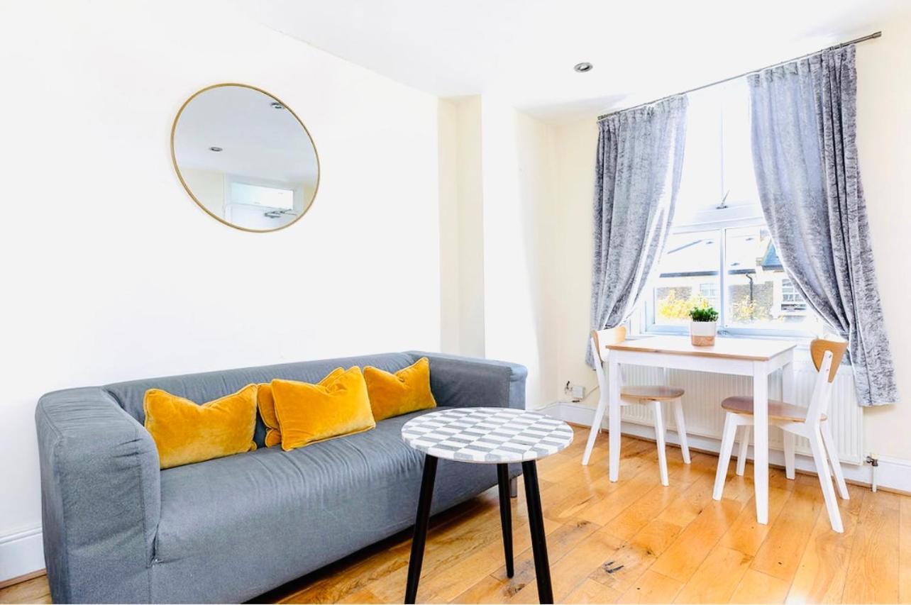 Apartamento Charming Apartment, Sleeps 4- 15 Mins To