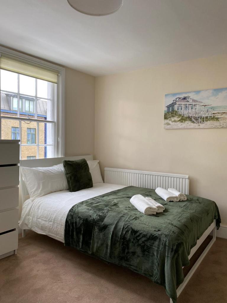 Hospedagem domiciliar Lovely Private In Camden, *