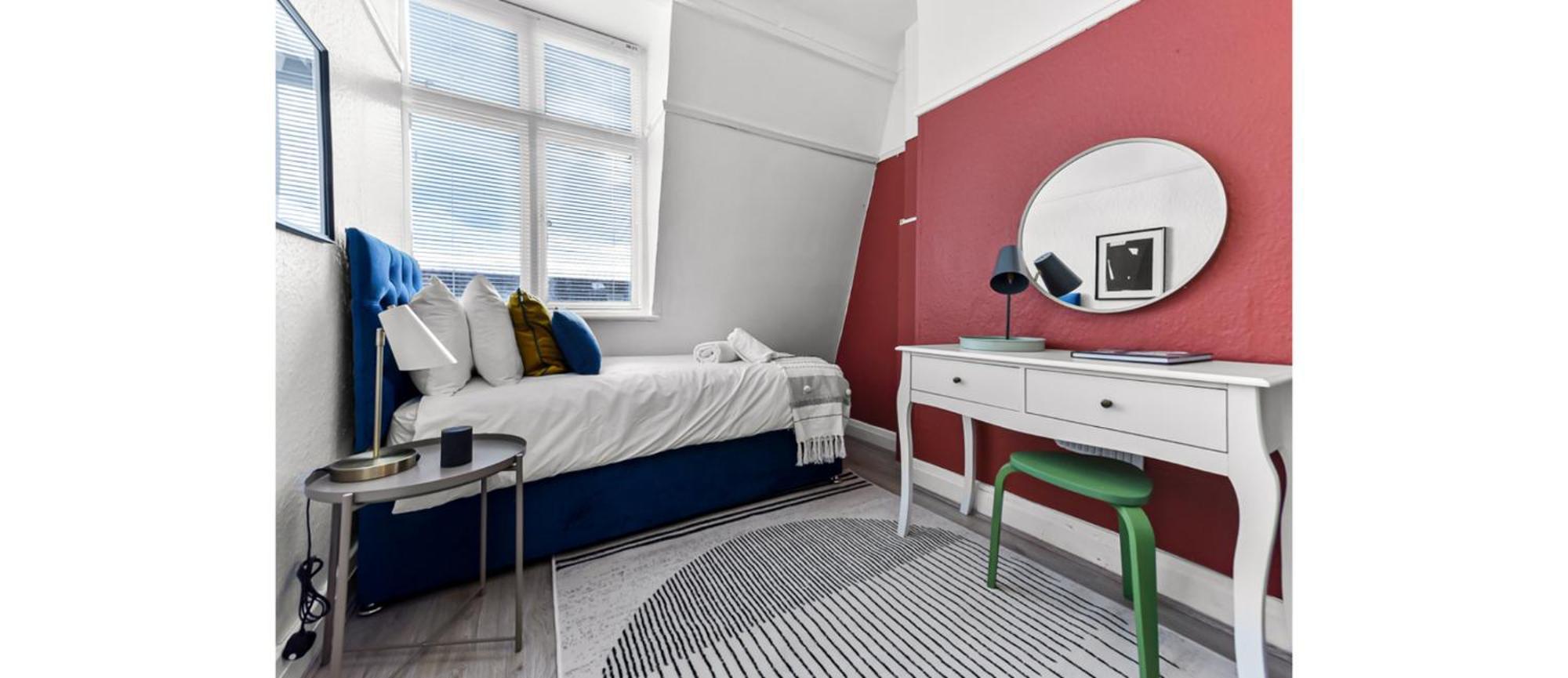 Stylish Living: 3-bd Close To Everything! *