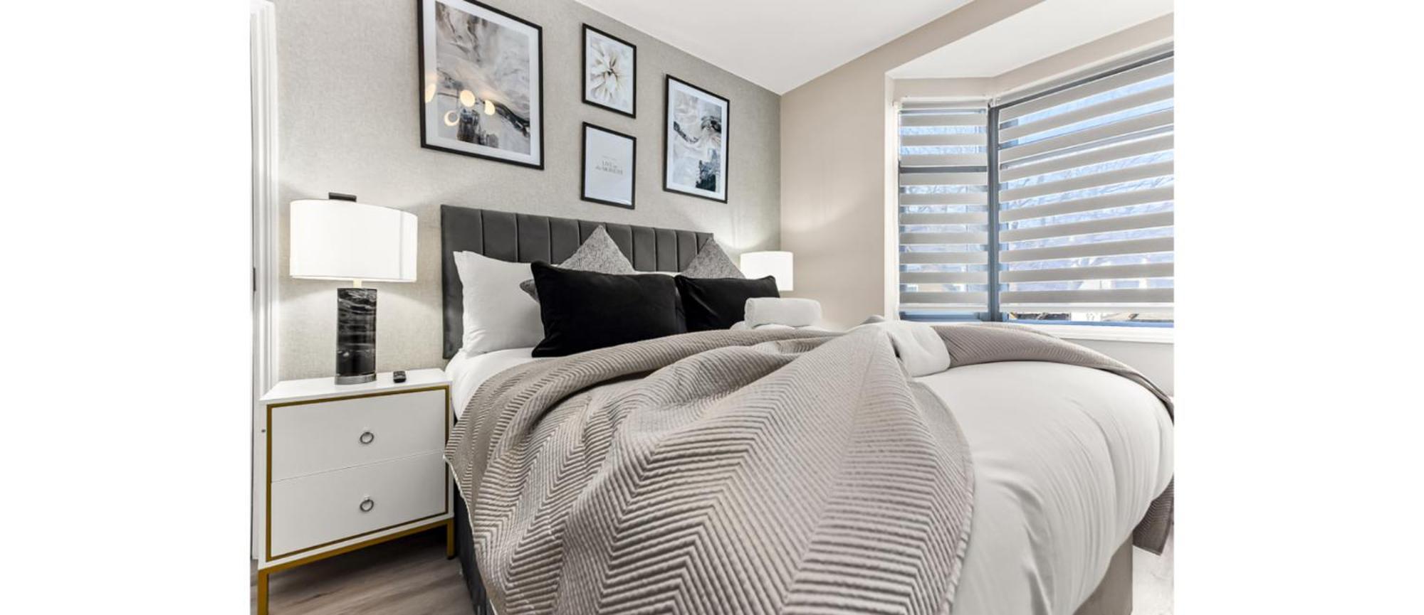 Serene, Stylish, Spacious Brand New For 2023! Londen