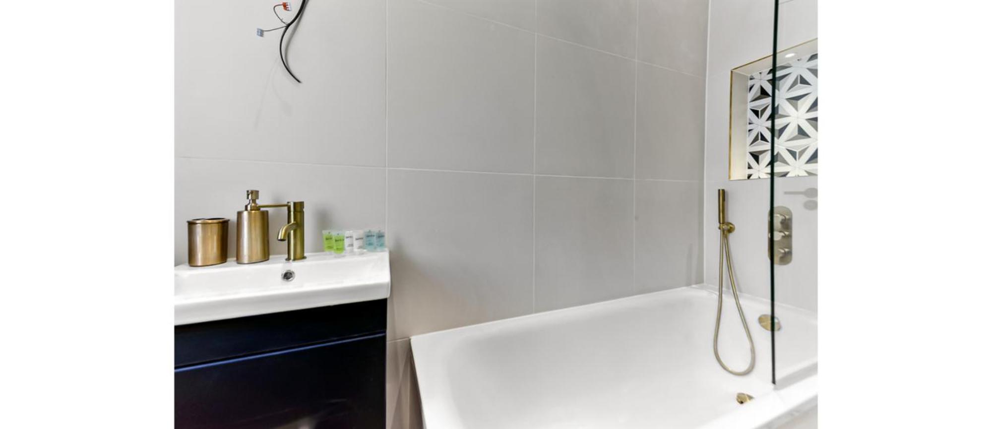 Serene, Stylish, Spacious Brand New For 2023! Appartement