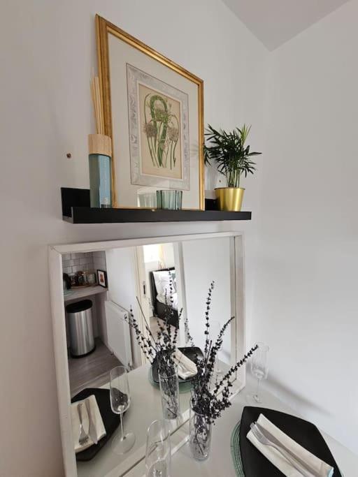 Apartment Stylish Putney Village Flat *