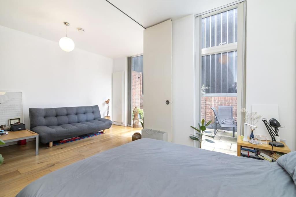 Spitalfields Market Garden Flat *