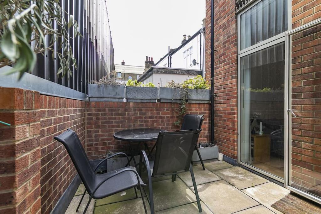 Spitalfields Market Garden Flat *