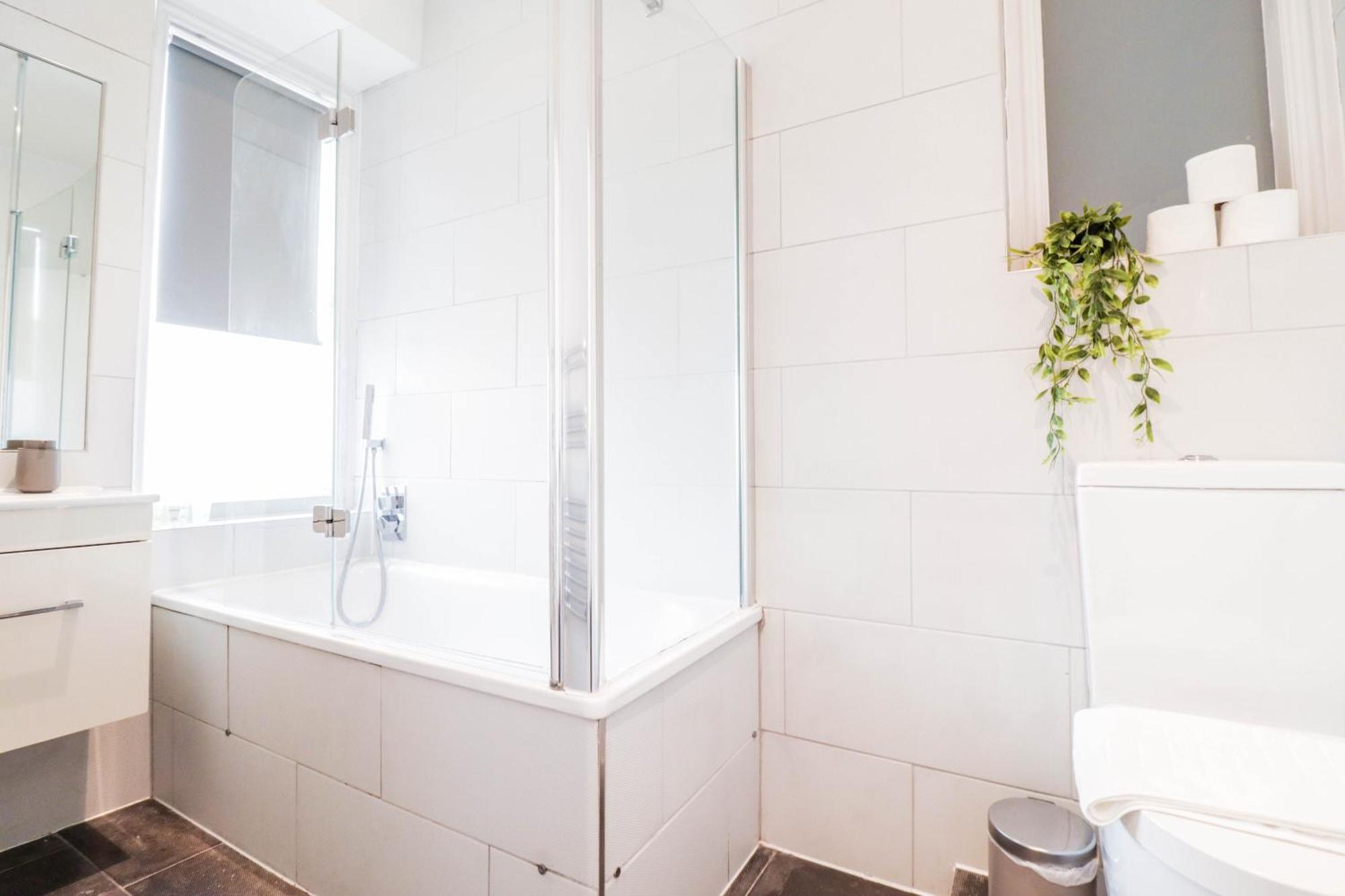 Stylish 1 Bedroom In