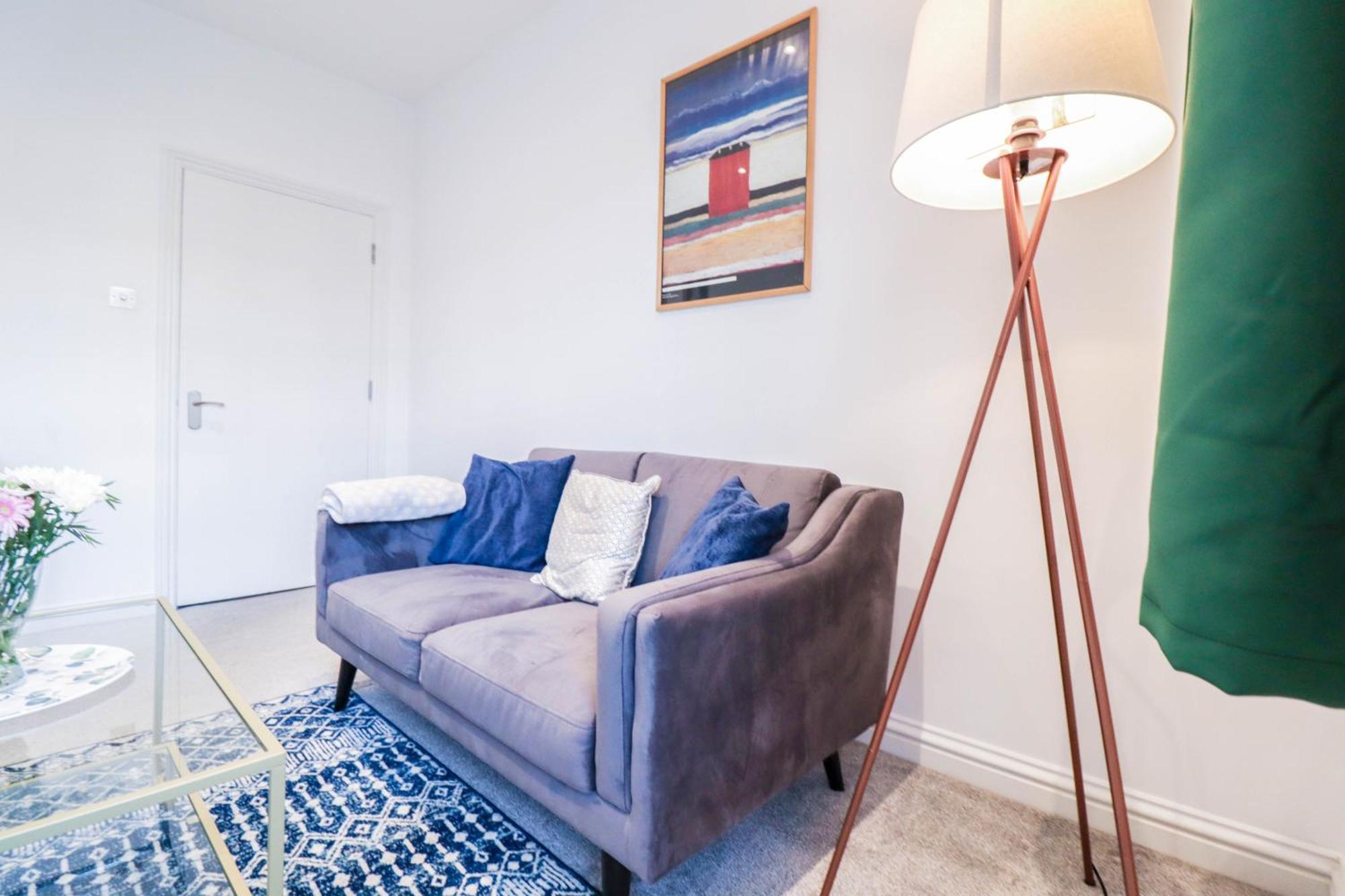 Stylish 1 Bedroom In *
