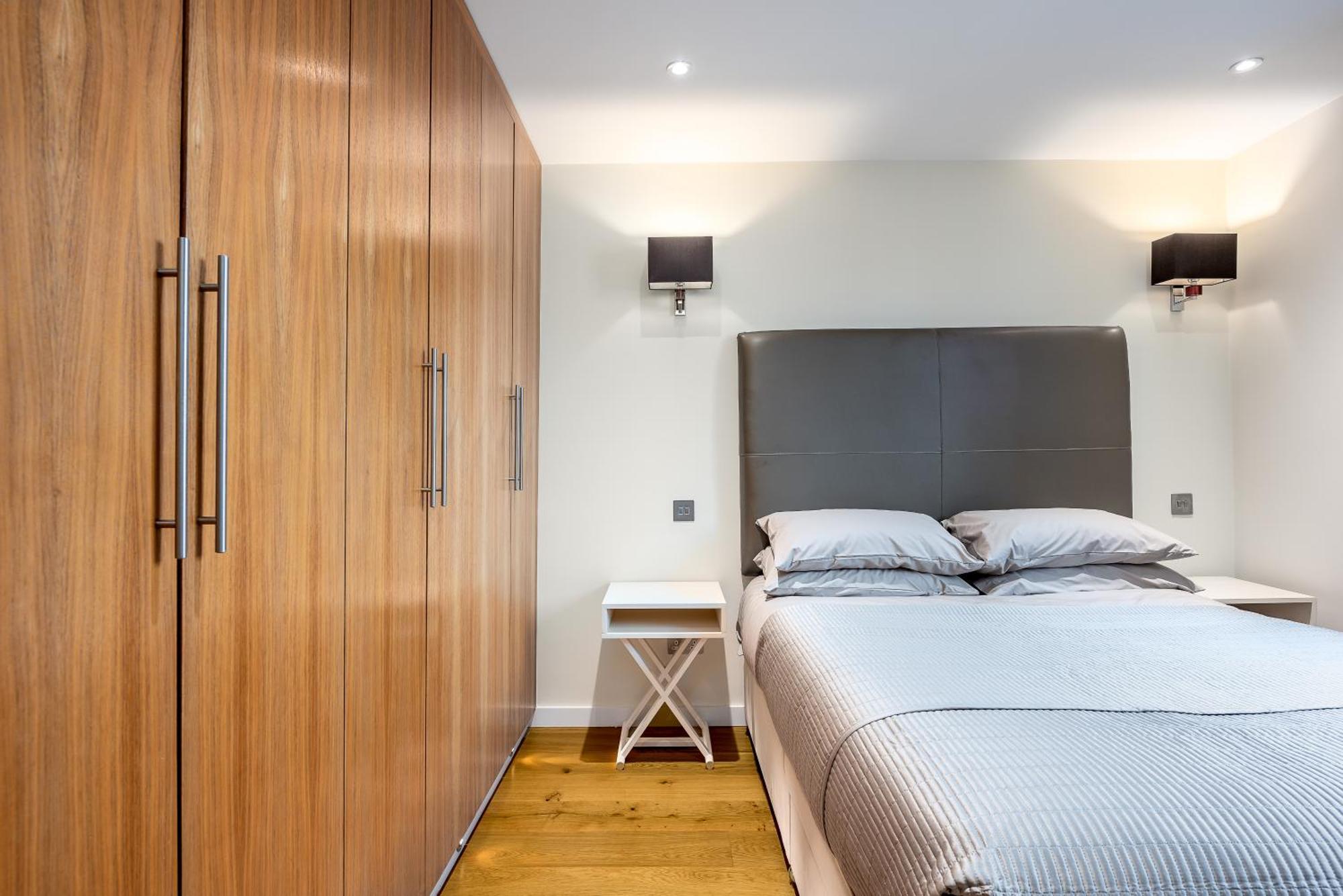Moments From Hyde Park & Notting Hill With Free Luggage Storage And Washing Machine *
