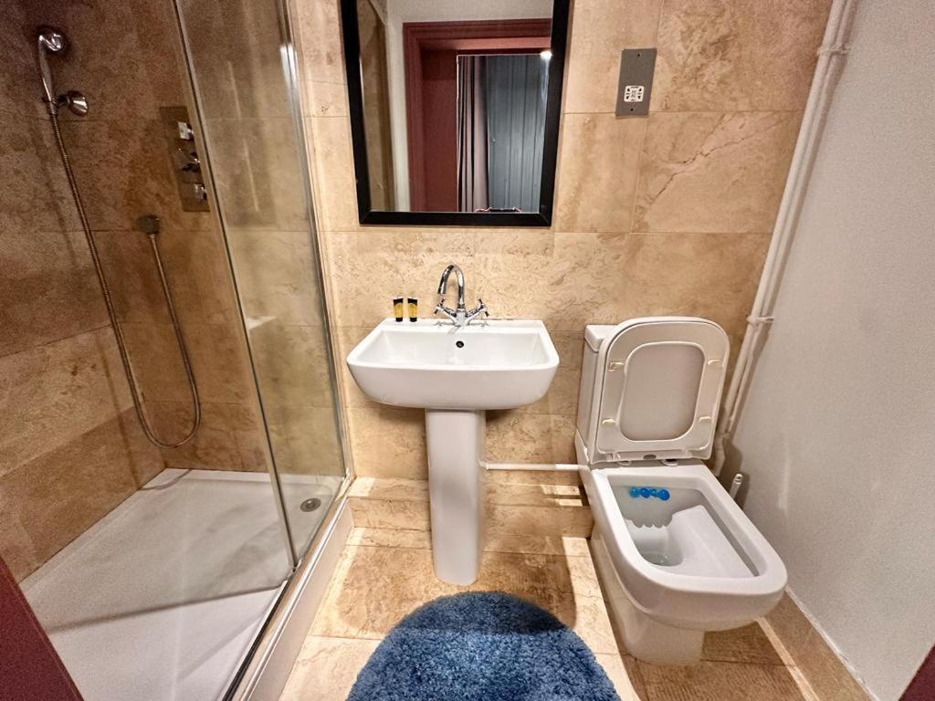 Paddington Station - 2-bedrooms, 2-baths And Living - Posh In Londen