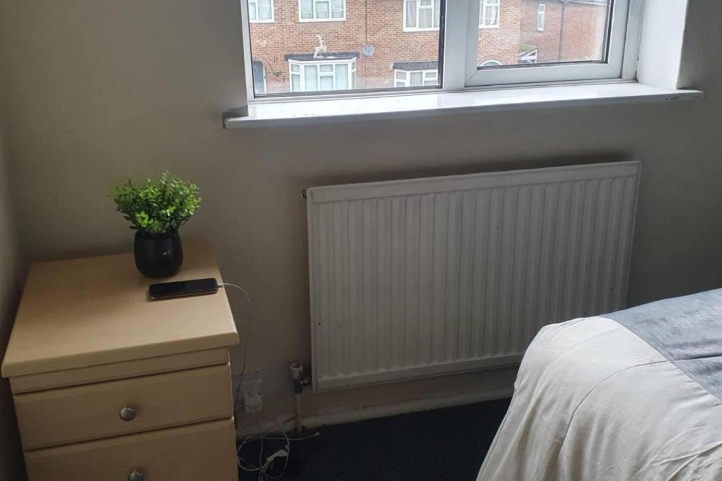 Hébergement de vacances Lovely Contractor Family House Londres