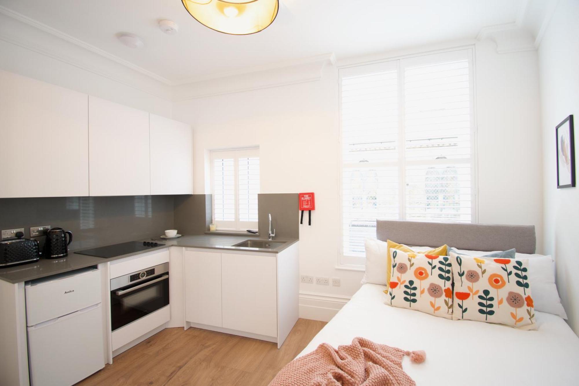 Kensington Apartment