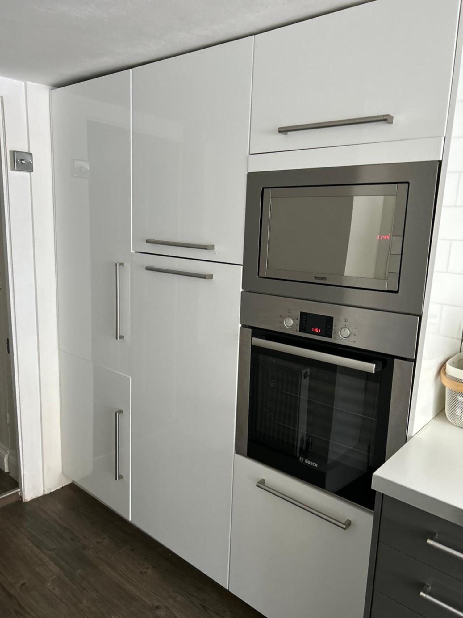 2 Bedrooms With Private Garden Walking Distance To Underground Ideal For Families * London