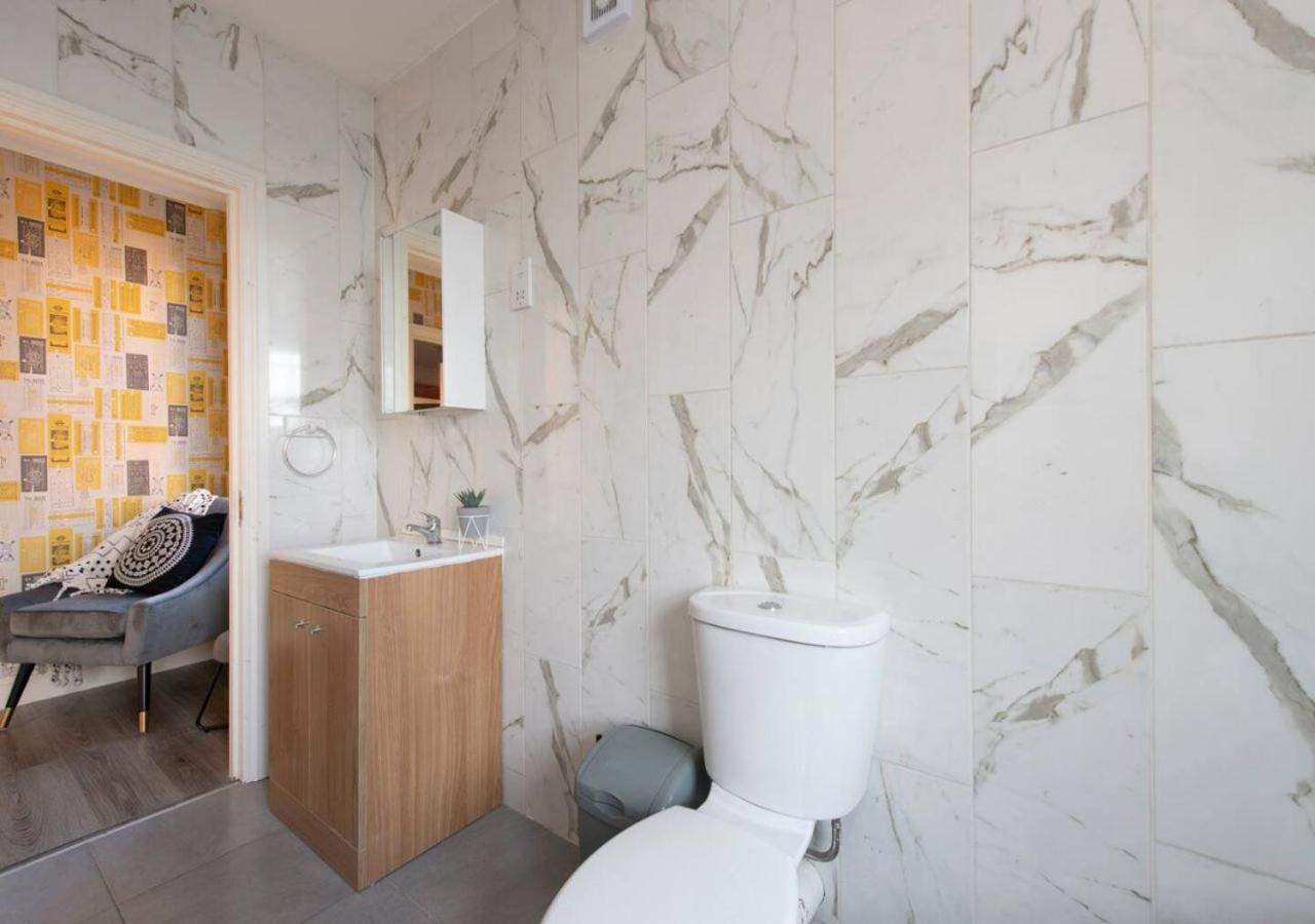 Welcoming And Radiant - One Bedroom In The Heart Of South * Londen